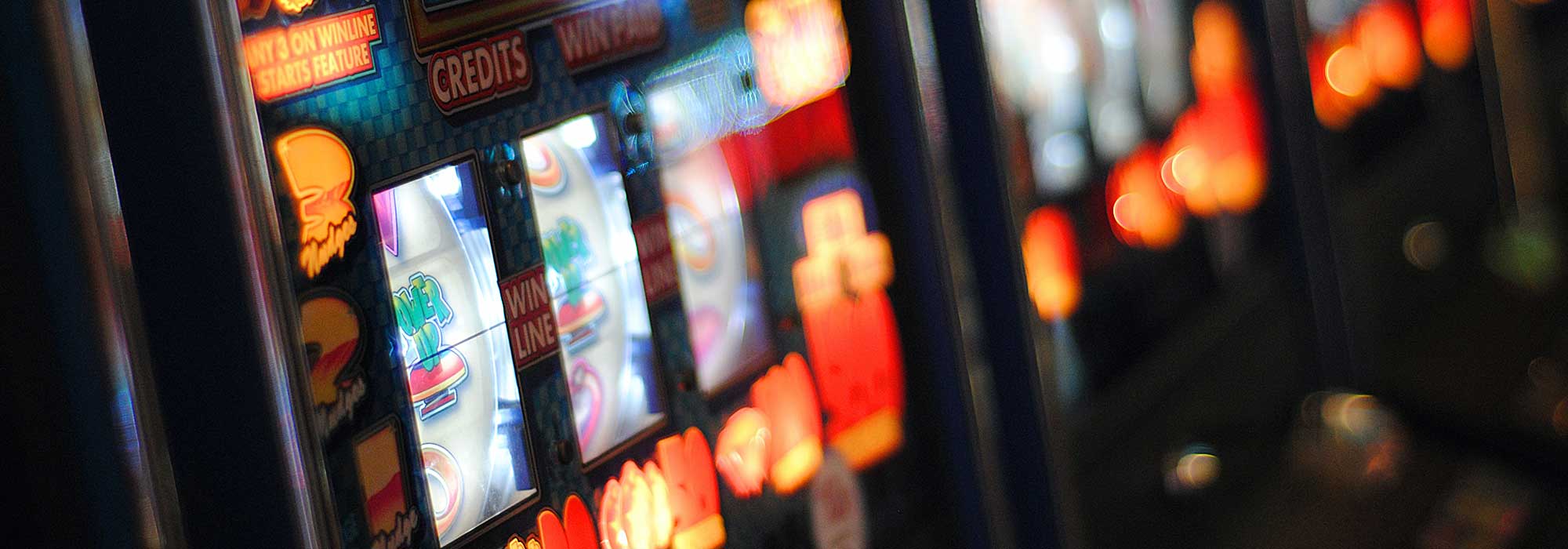 Gambling machine screen